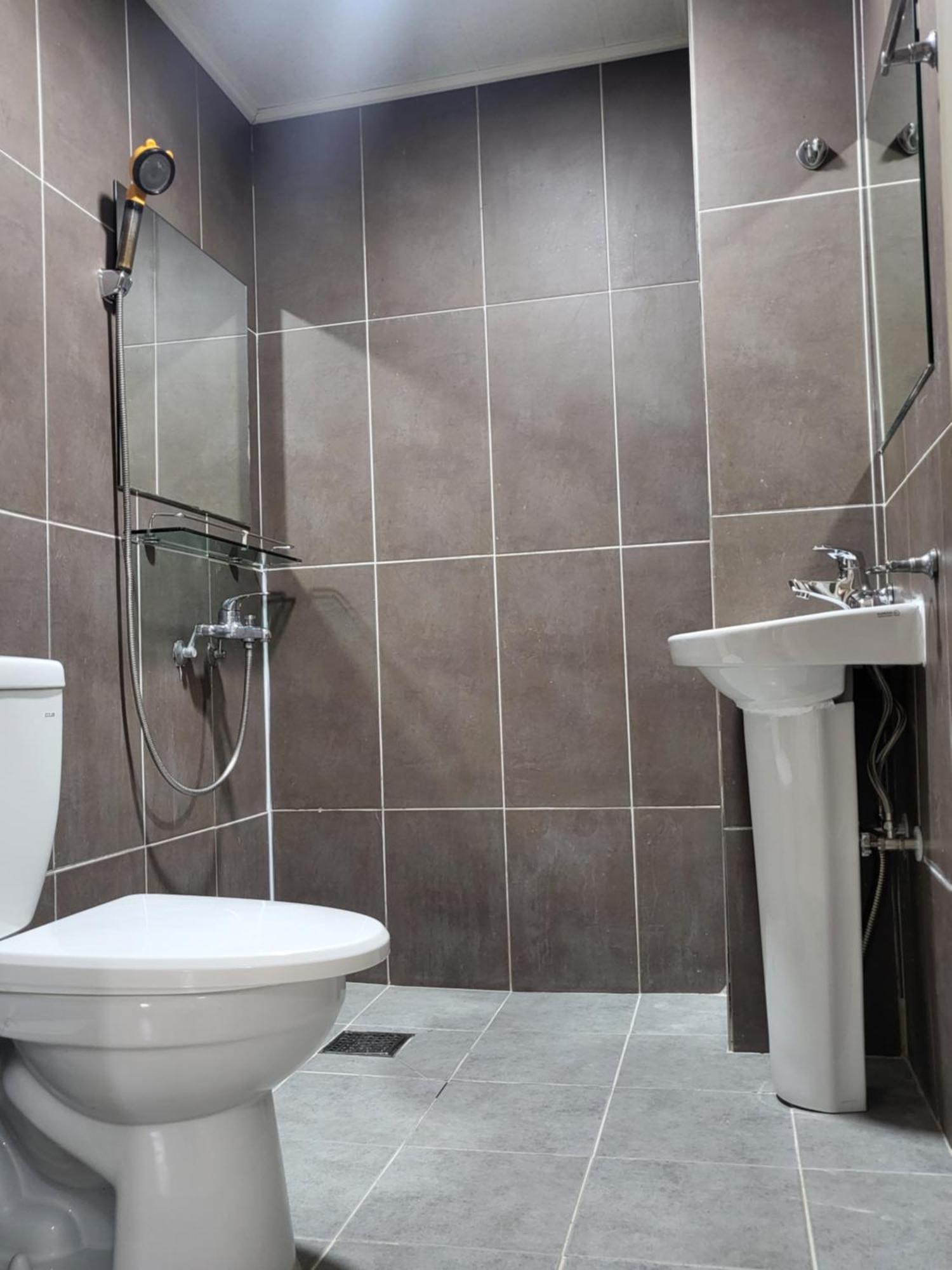Red Guesthouse Seoul Bagian luar foto