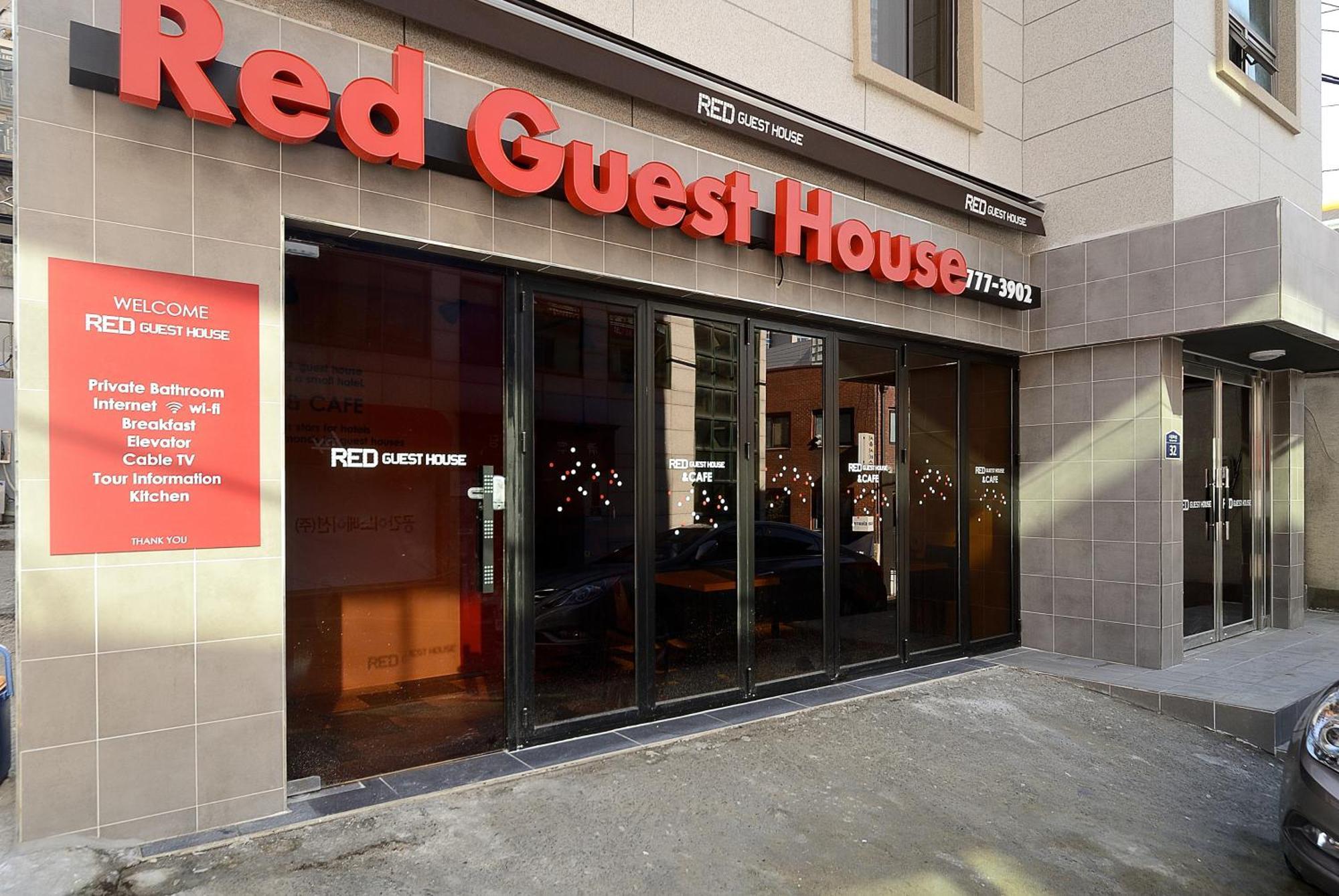 Red Guesthouse Seoul Bagian luar foto