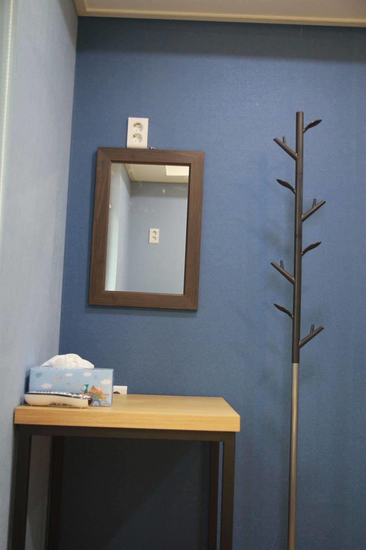 Red Guesthouse Seoul Bagian luar foto